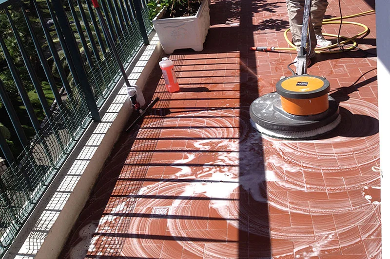 nettoyage-terrassebalcon-abidjan1 Société de Nettoyage de terrasse et balcon à Abidjan